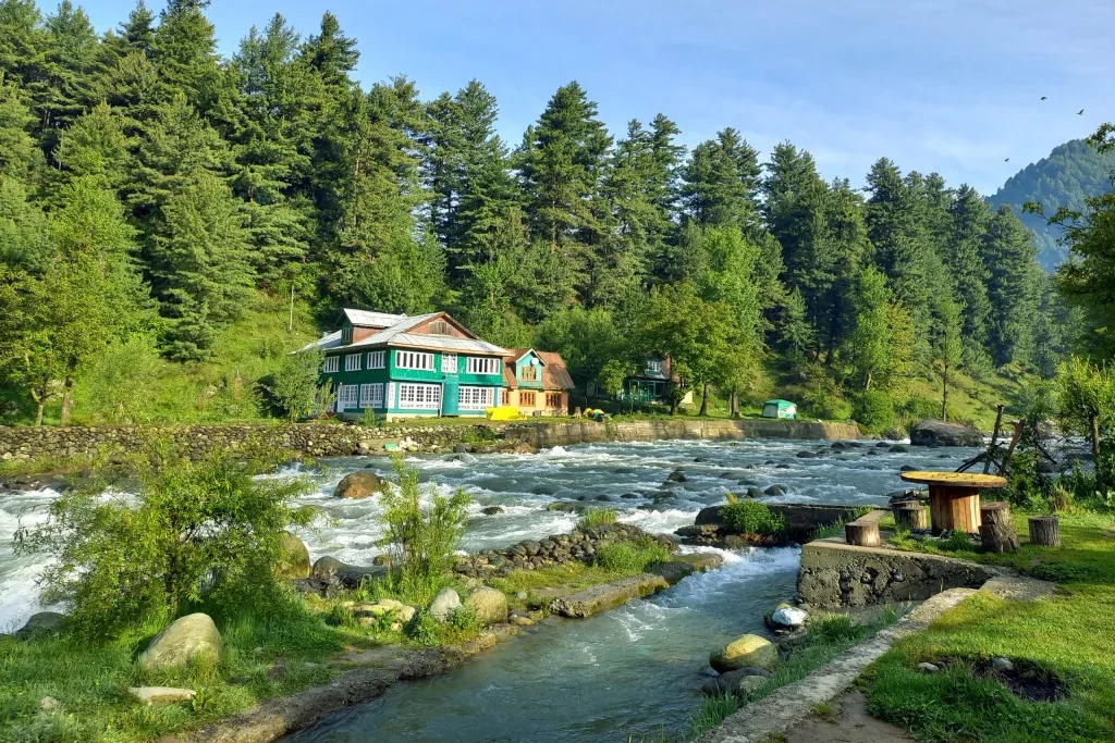 a house near lidder river in pahalgam