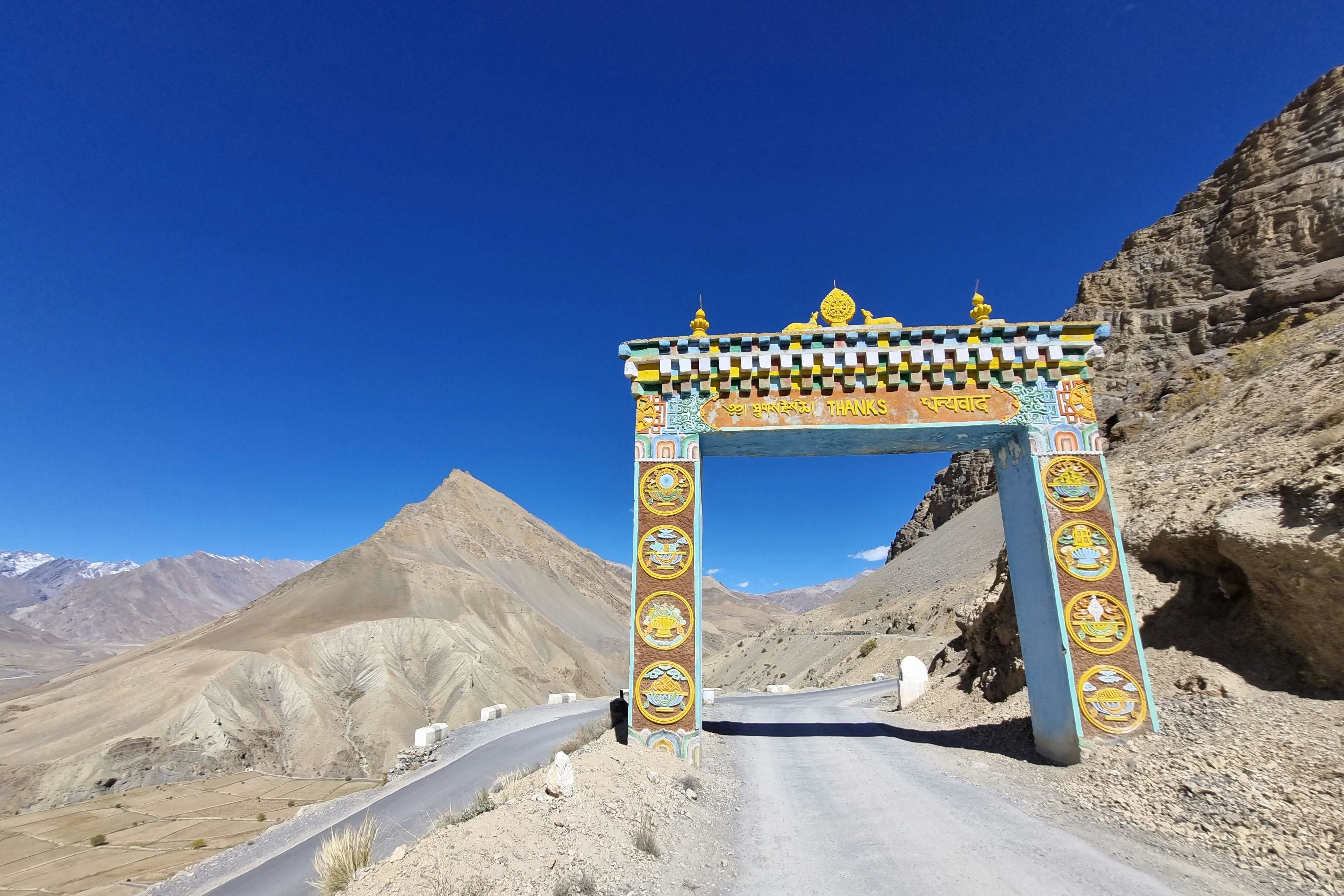 breathtaking view of spiti valley gate