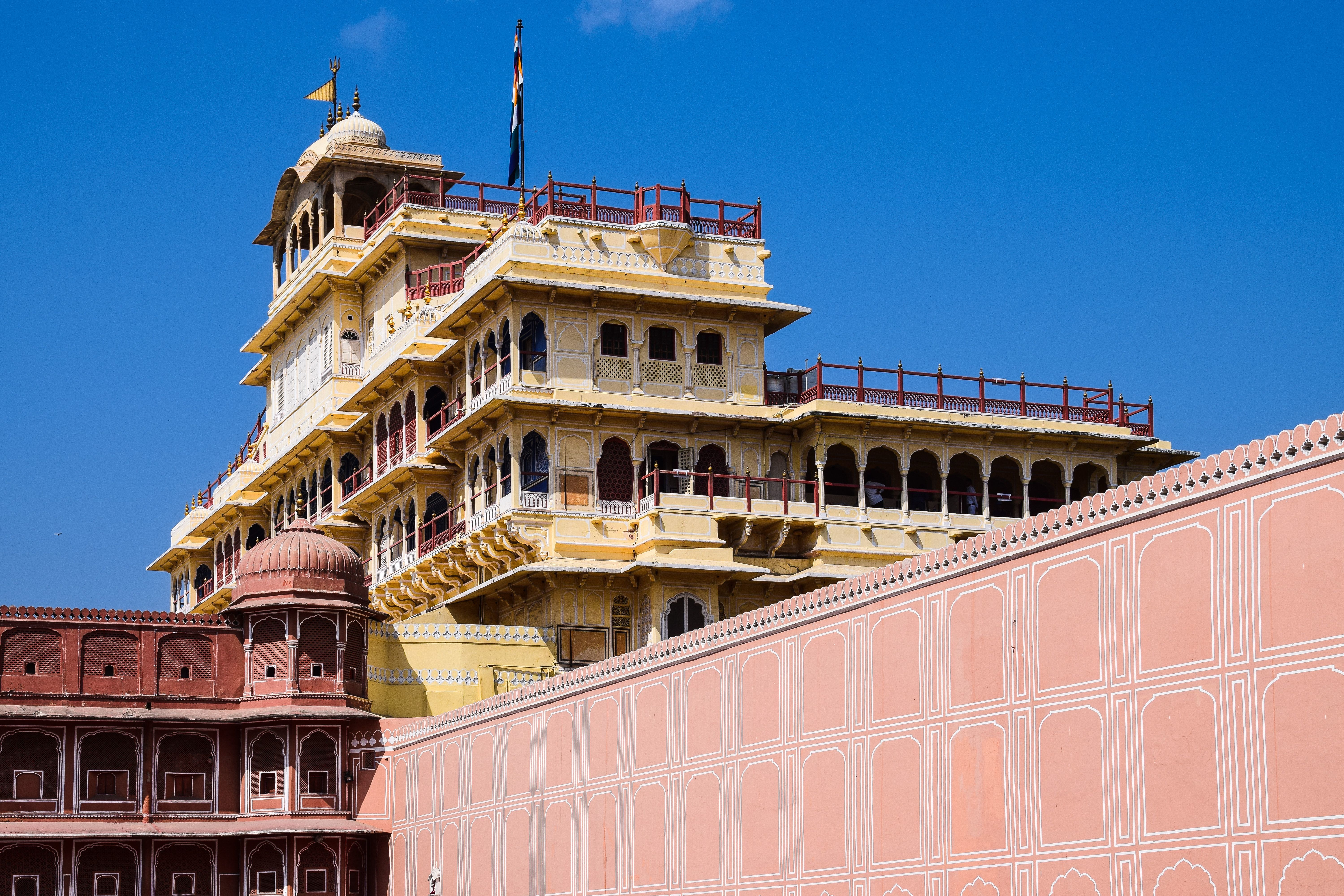 captivating view of the city palace in jaipur showcasing mughal architecture