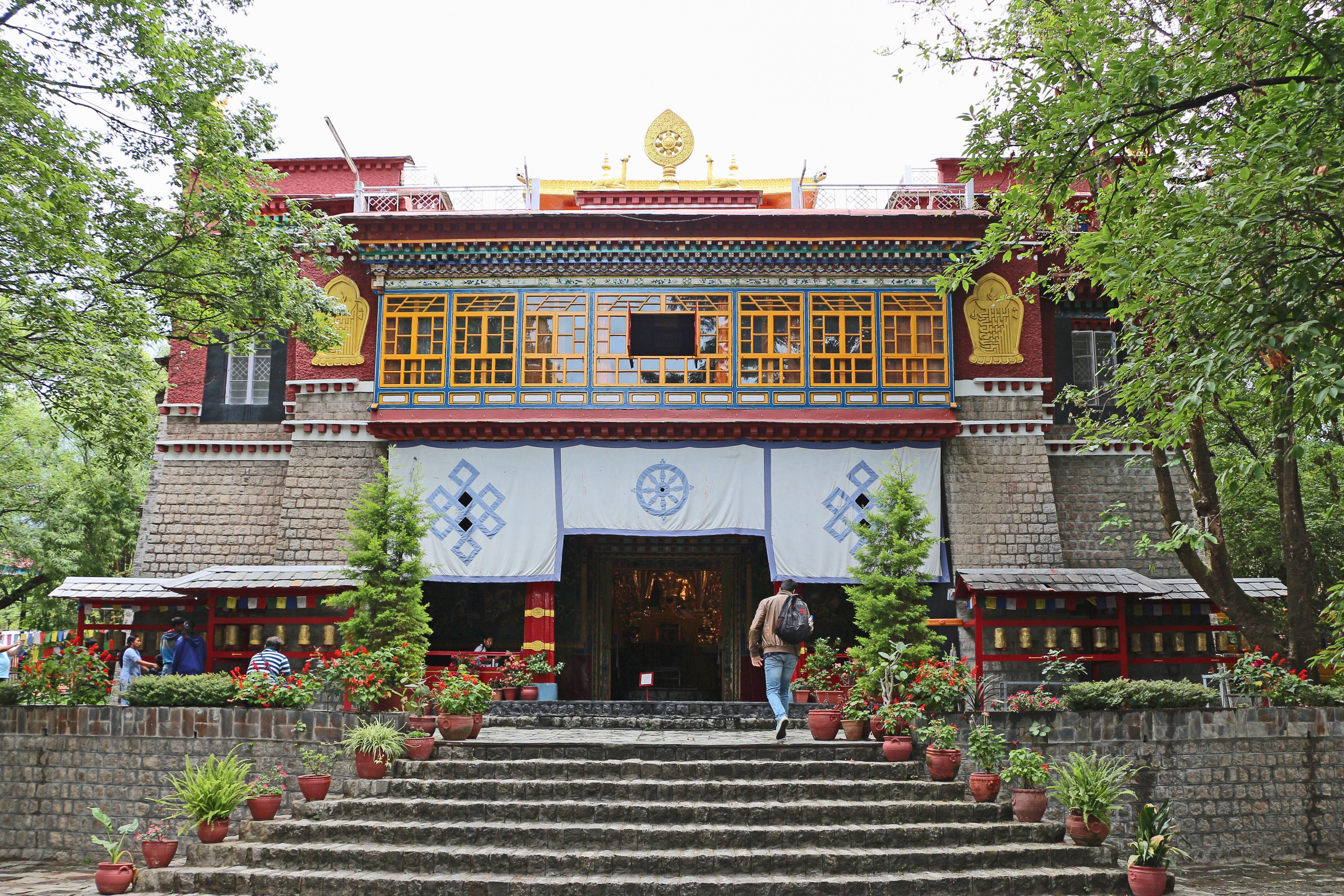 seat of happiness temple, norbulingka institute