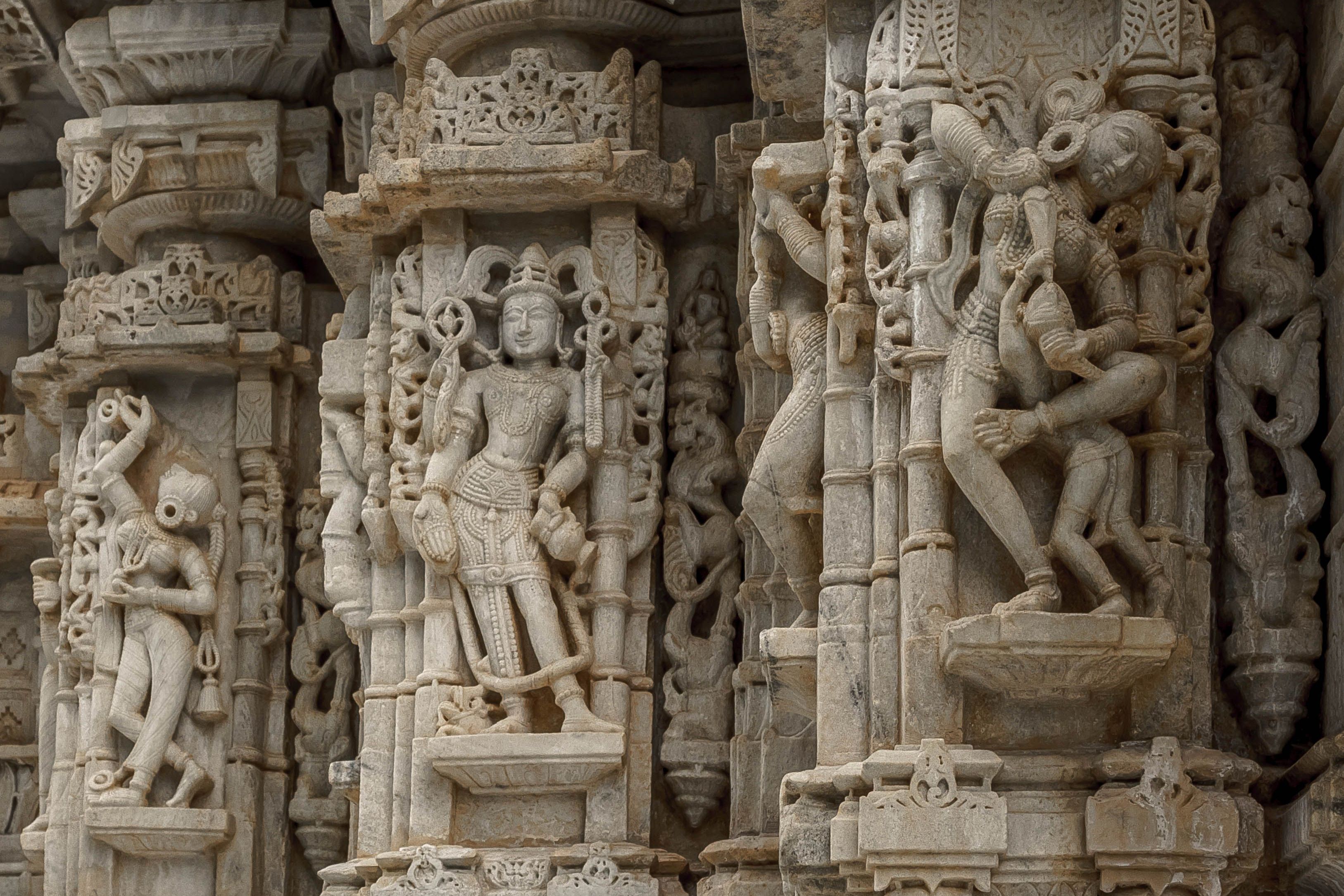 intricate stone carvings at ranakpur temple