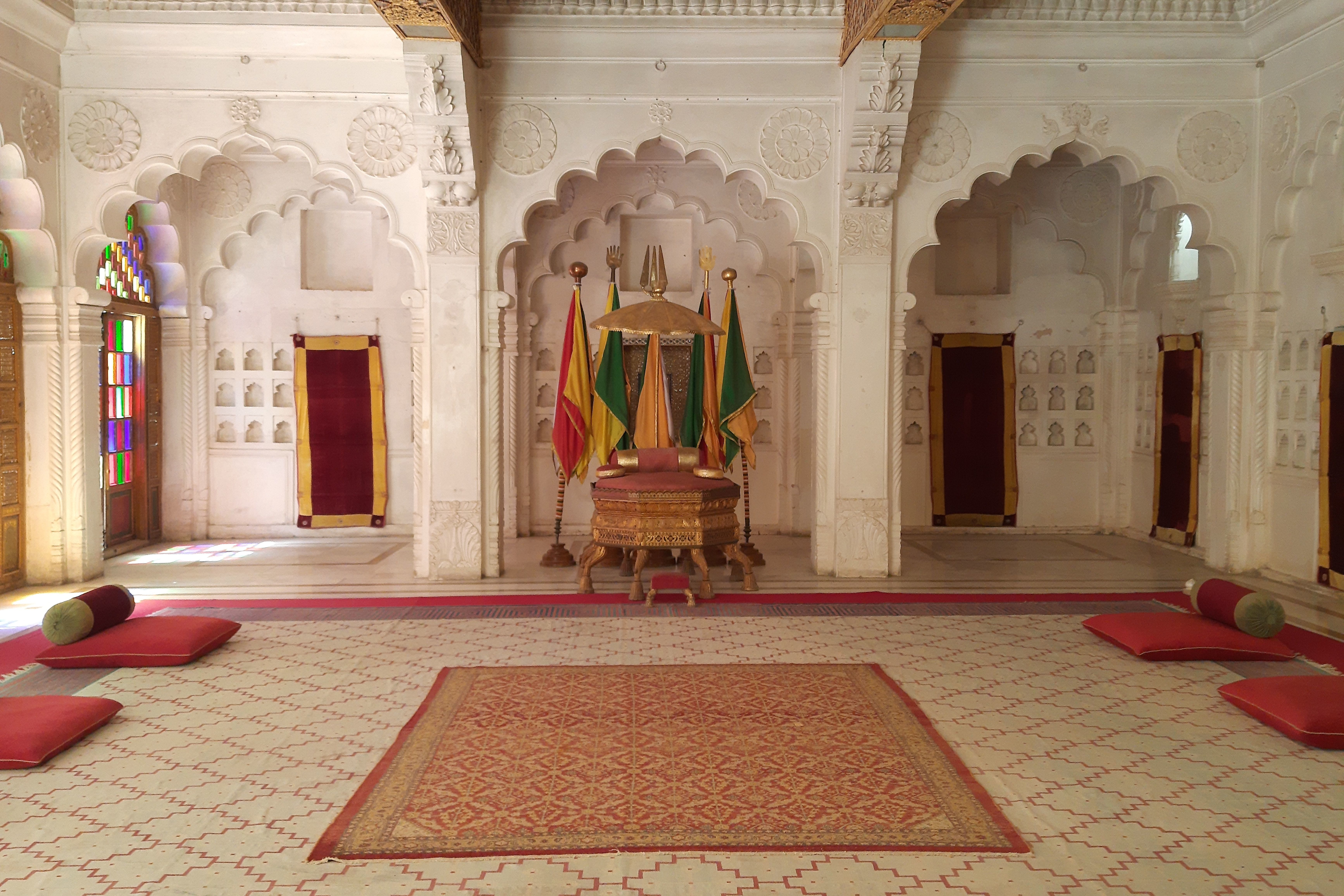 majestic interior of moti mahal in jodhpur