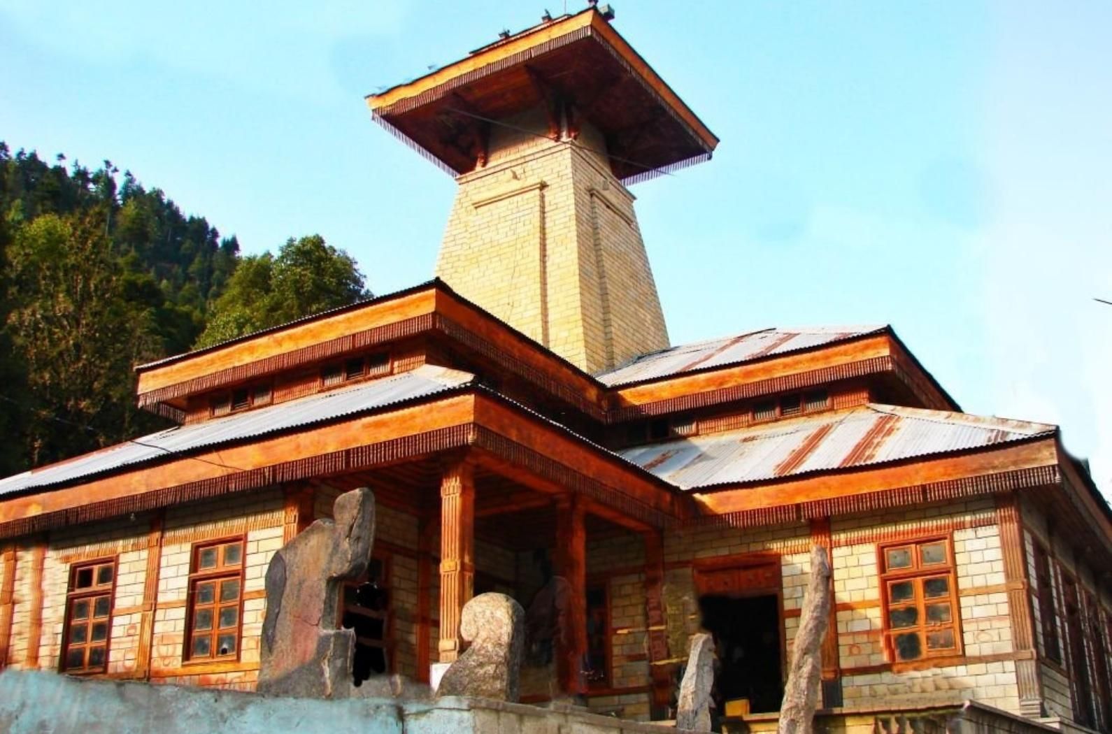manu temple in old manali