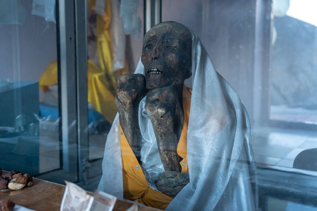 preserved mummy of lama sangha tenzin in gue village