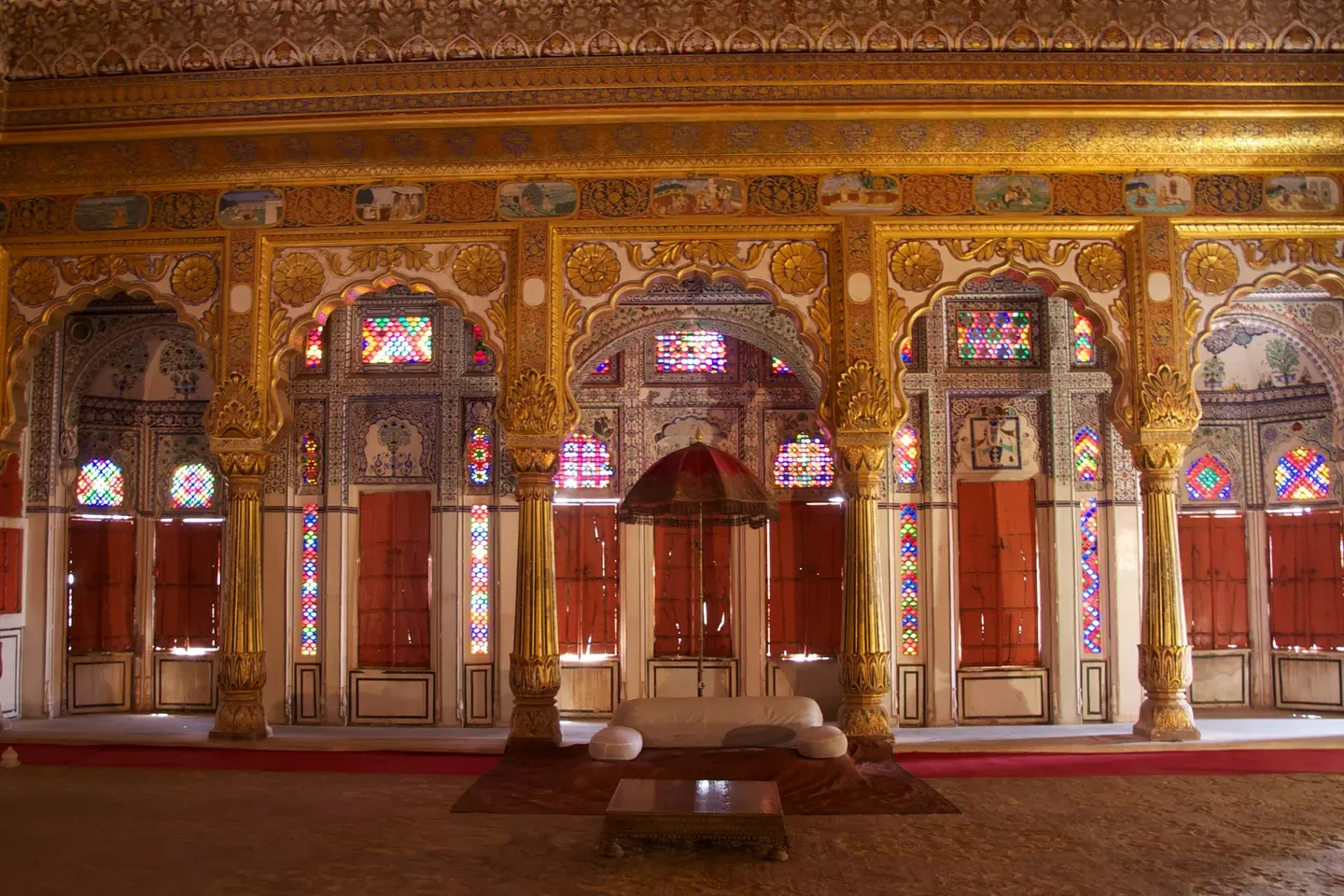 inside view of phool mahal at mehrangarh fort