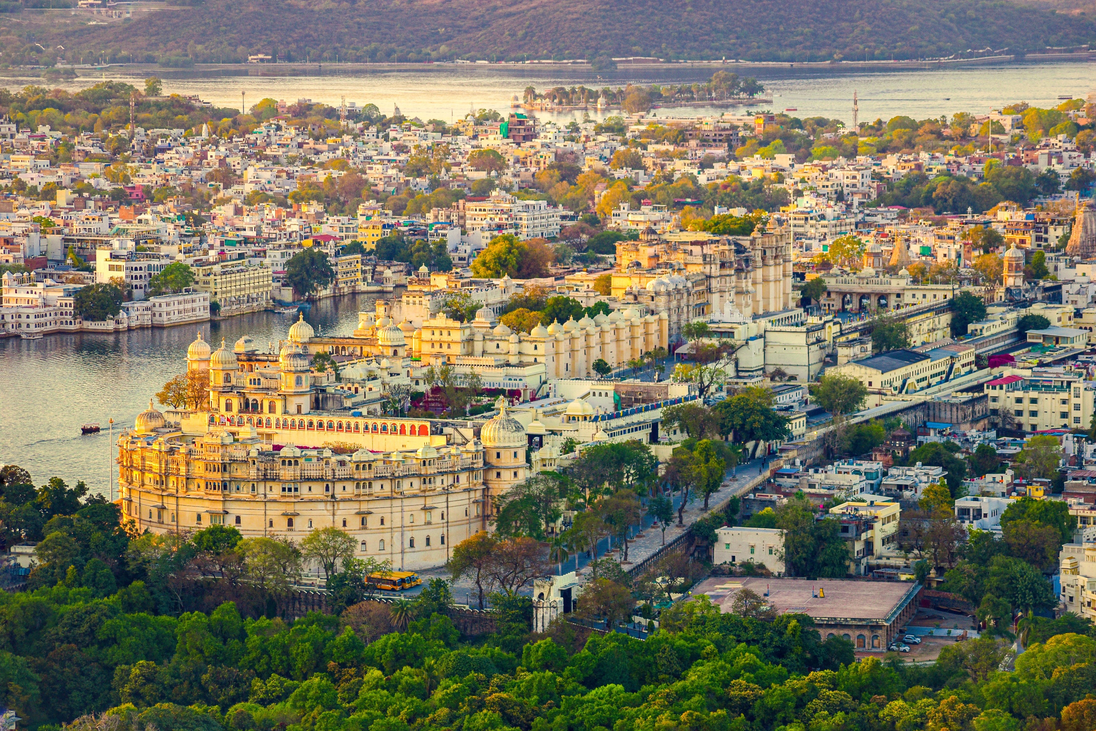 scenic cityscape of udaipur city in rajasthan